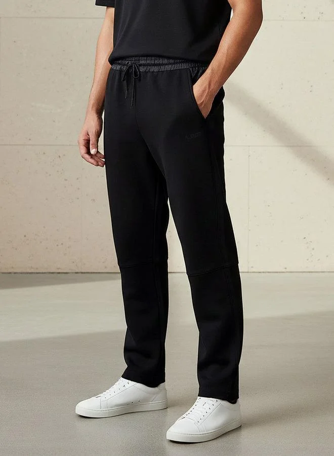 Men Regular Fit Joggers with Pockets